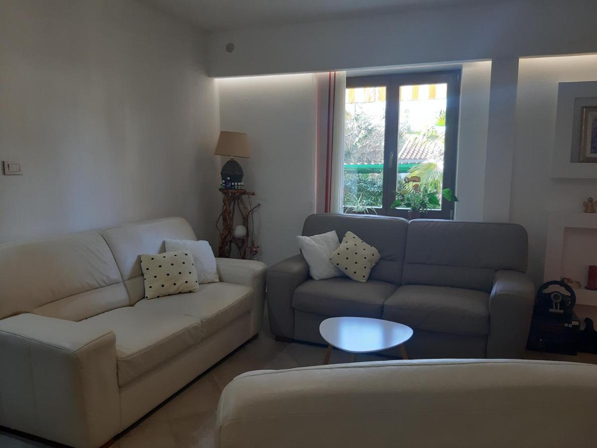 Apartman Oliver Novigrad Istria Exterior foto