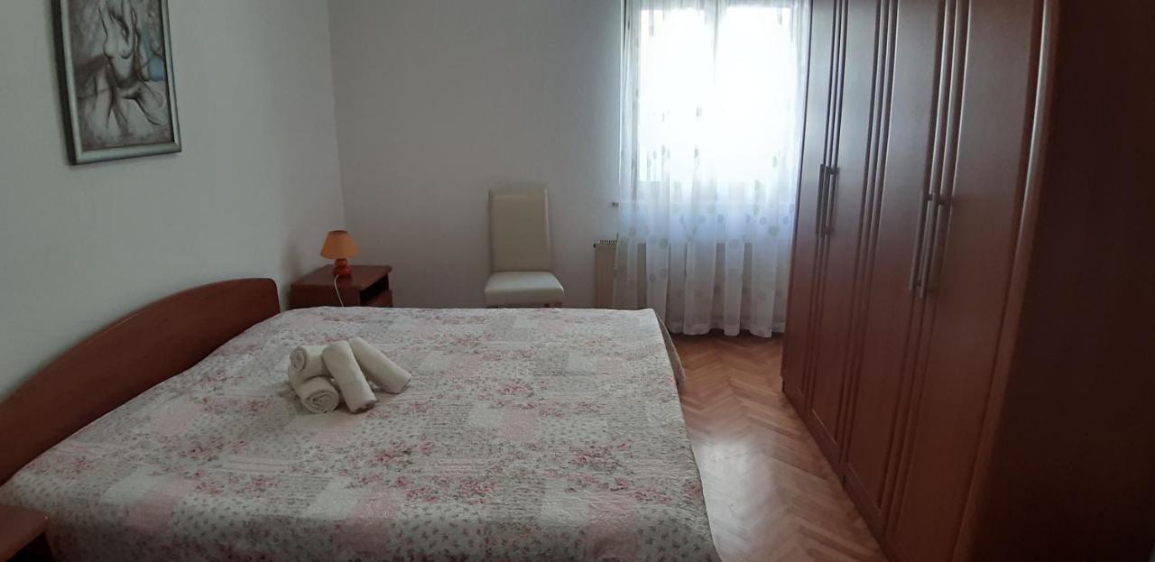 Apartman Oliver Novigrad Istria Exterior foto