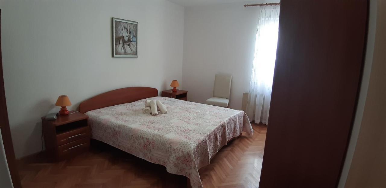 Apartman Oliver Novigrad Istria Exterior foto