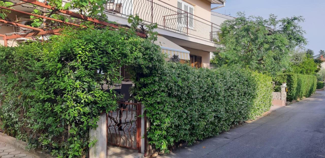 Apartman Oliver Novigrad Istria Exterior foto